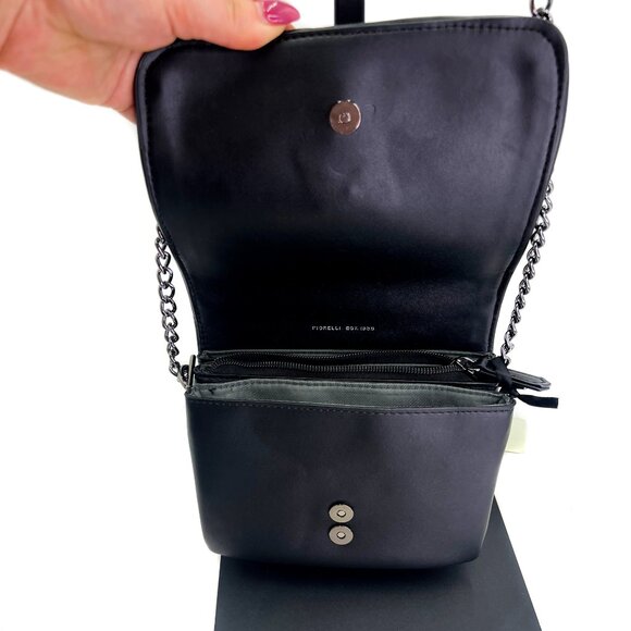FIORELLI Silver & Black Sequin Nighttails Small Flap Crossbody Chain Strap NWT - Picture 9 of 10